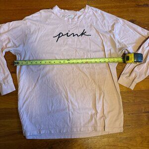 WOMEND PINK VS PINK LONG SLEEVE TEE SIZE XL